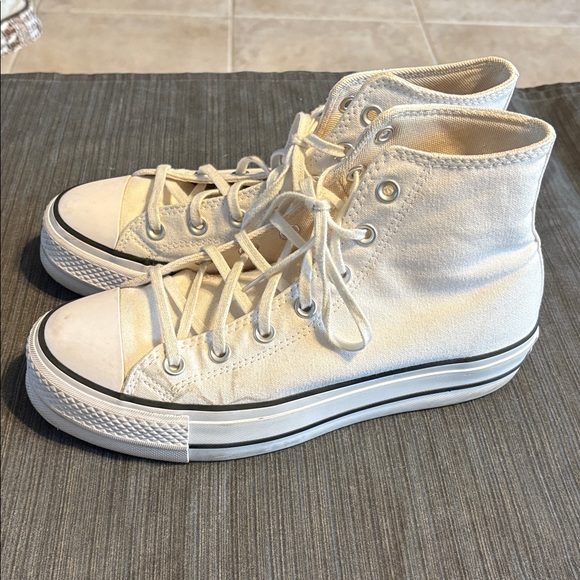 Converse Chuck Taylor All Star Shoes Lift Platform Hi Women’s - Picture 2 of 8